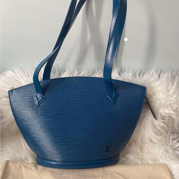 Preloved LV 100 pecent Authentic ❤️ - Picture 1 of 1